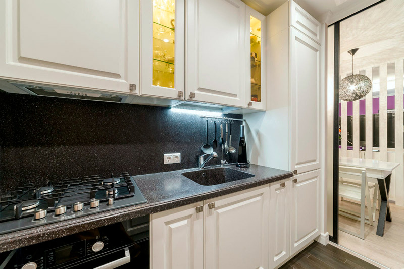 Granite apron and table top