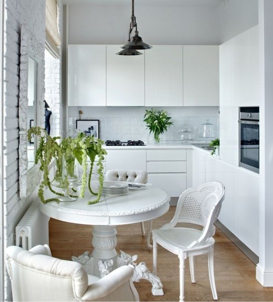 Kitchen in stalinka with integrated appliances