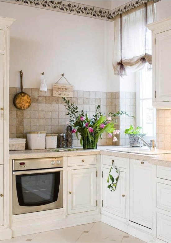 White small kitchen in Provence style