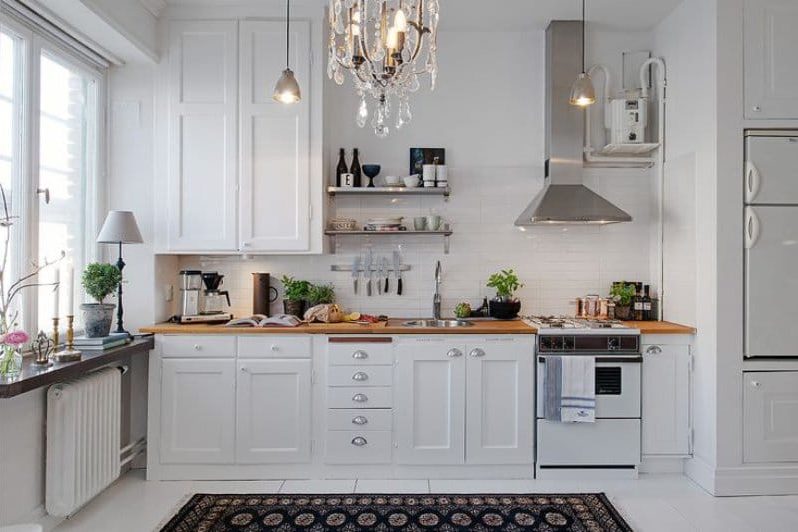 Plants in the interior of the kitchen