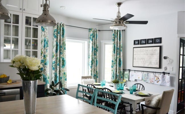 Eyelet Curtains in the Large Kitchen Interior