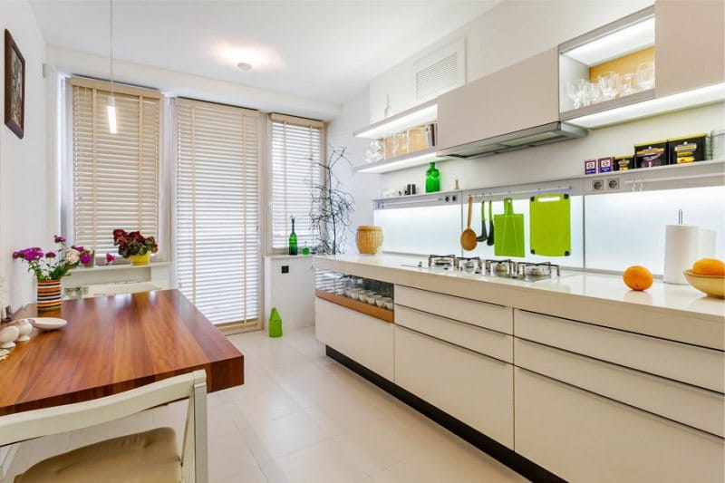 The floor in the interior of the kitchen in the style of minimalism - beige tiles