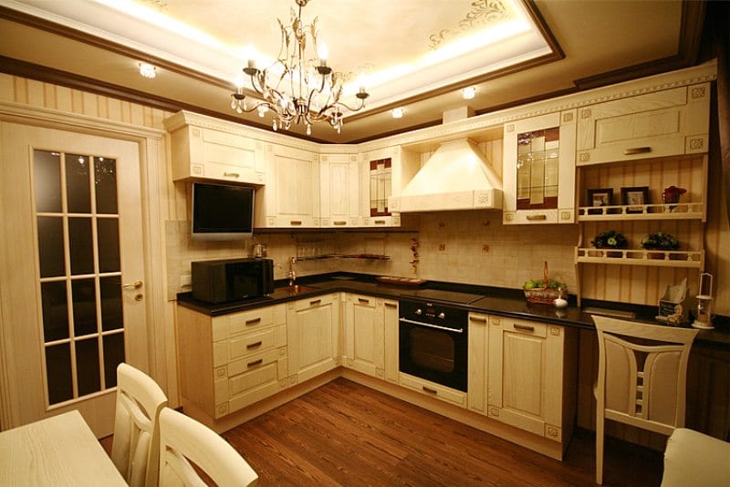 Recreation area in the kitchen with bay window