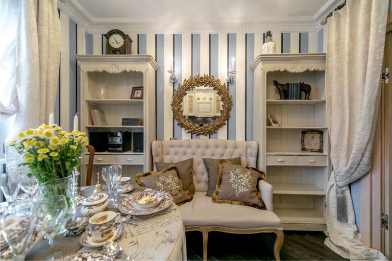 Banquette in het interieur van de keuken