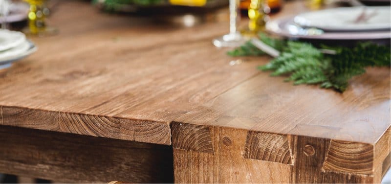 Table à manger en bois