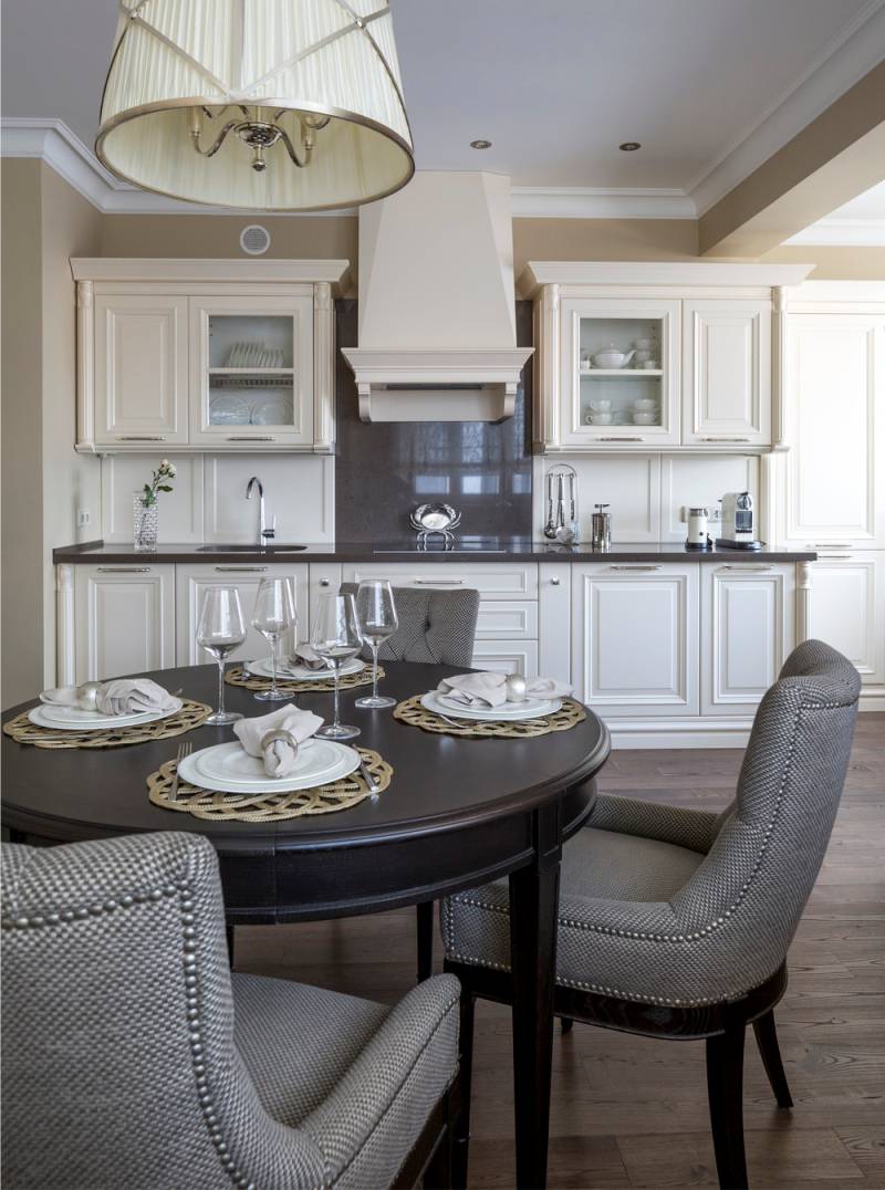 Round wooden table in the kitchen