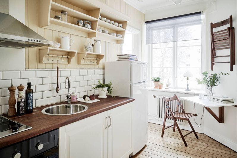 Folding table for a small kitchen