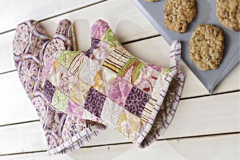 Potholder mitten patchwork