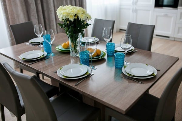 Rectangular kitchen table for 6 persons