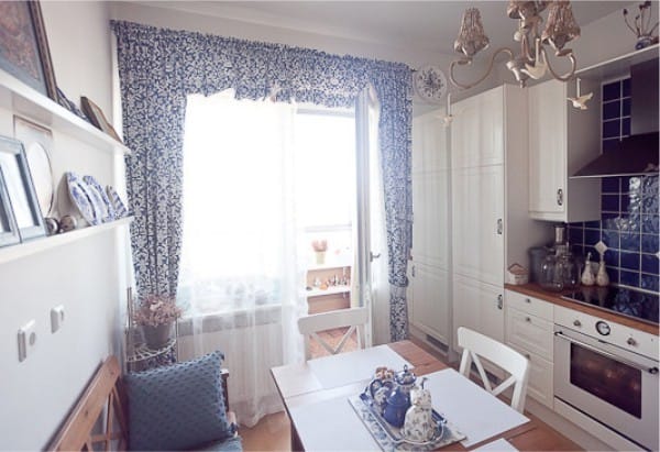 Folding table Ikea in the interior of a small kitchen