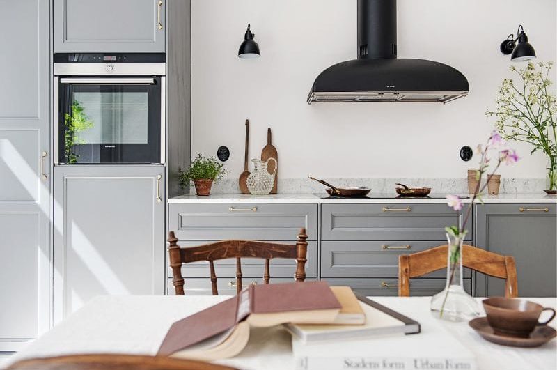 Gray and white in the interior of the kitchen