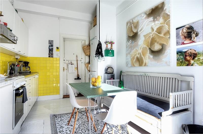 Yellow apron in the interior of the kitchen