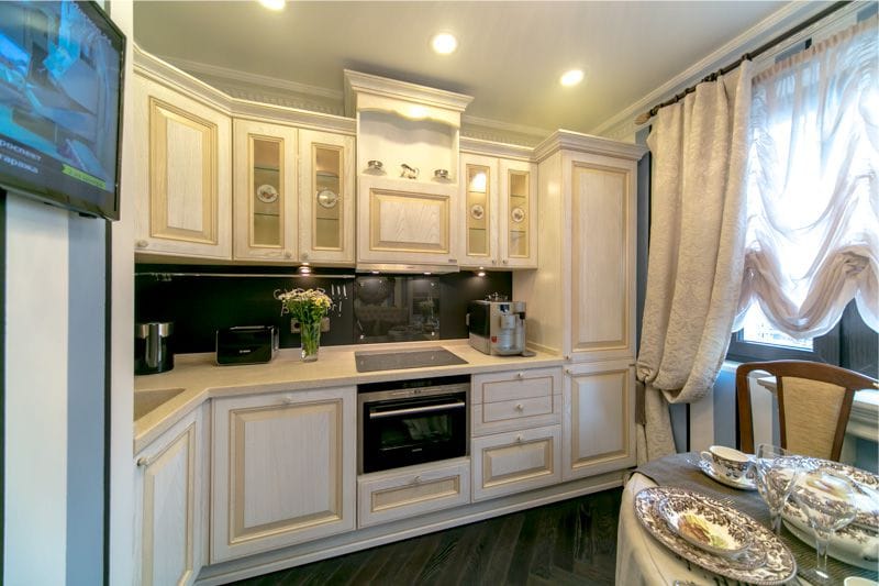 Blue and beige color in the interior of the kitchen