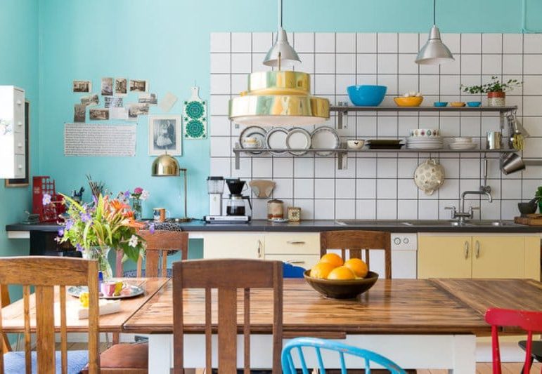 Blue walls in the interior of the kitchen