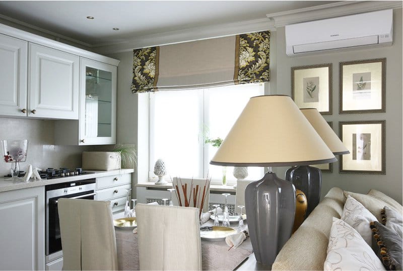 Classic roman curtains in the kitchen interior