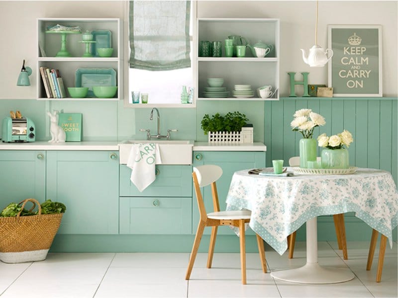 Monochrome blue gamma in the interior of the kitchen