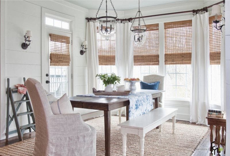 Roman bamboo curtains in the kitchen interior