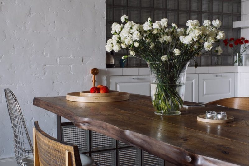 Loft style glass blocks in the kitchen