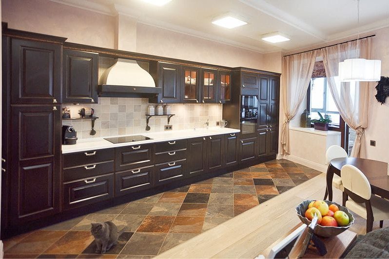 Kitchen set in brown color