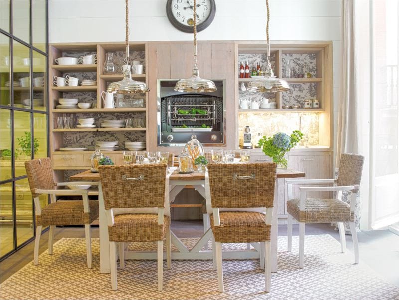 Rectangular carpet in the interior of the kitchen