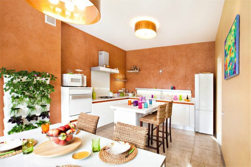 Terracotta and brown shades in the interior of the kitchen