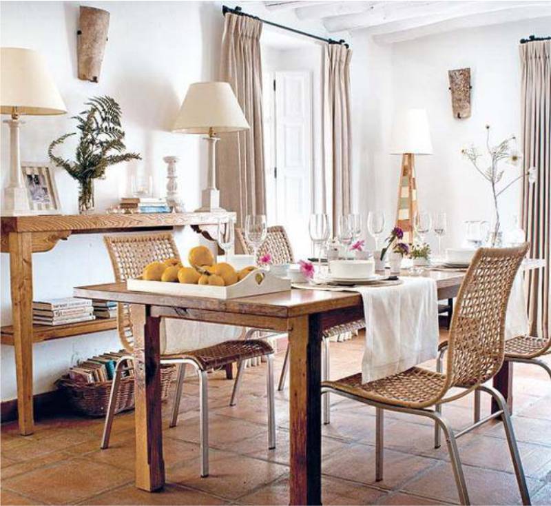 Curtain of linen in the interior of the dining room in the style of Provence