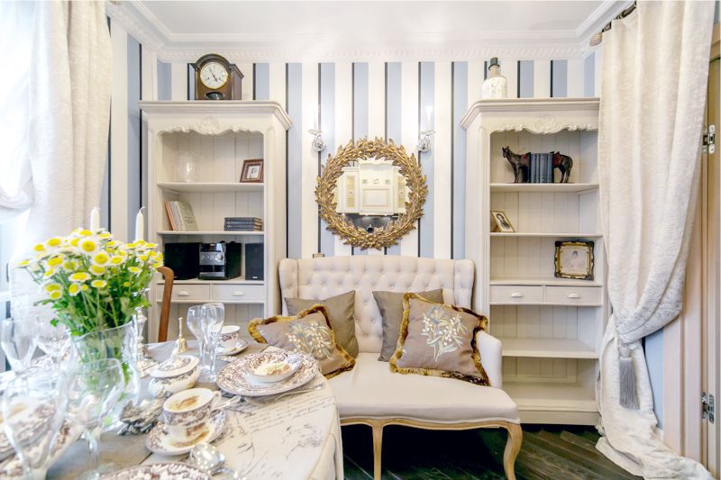 Kitchen with striped wallpaper