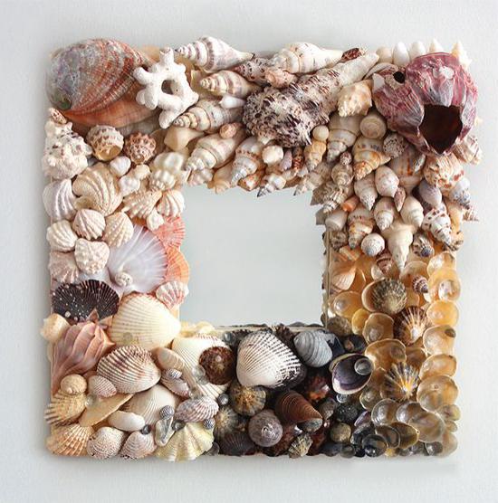 Frame for a decorative mirror from shells