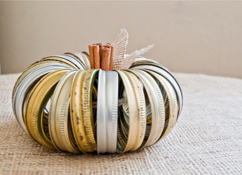 Pumpkin of tin rings