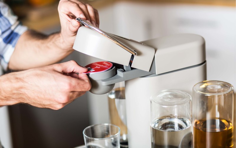 Capsule coffee machine