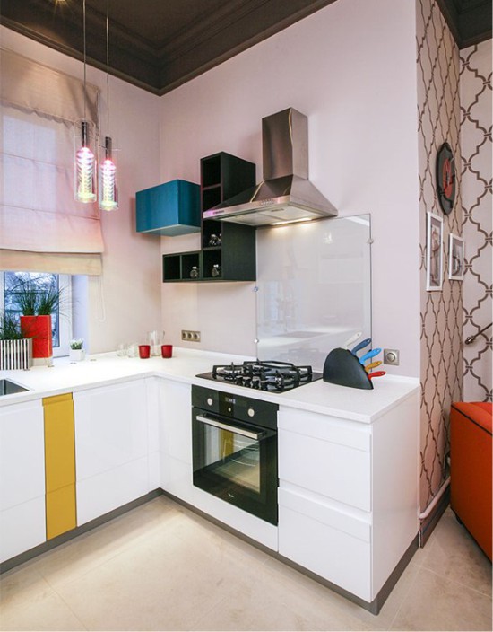 The working area of ​​the kitchen-living room of 20.5 square meters. m