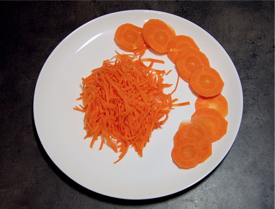 Carrots, sliced ​​shavings and slices using a blender