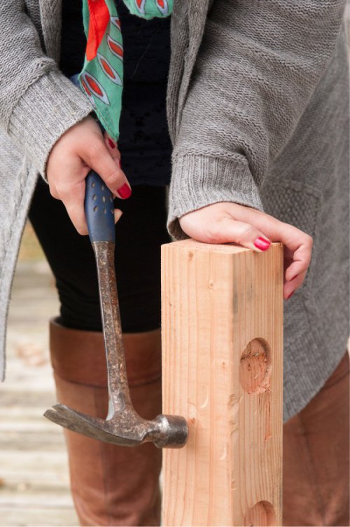 Aging wood with a hammer