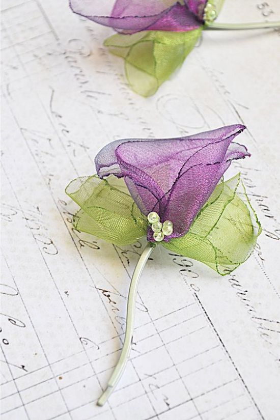 Boutonniere Organza