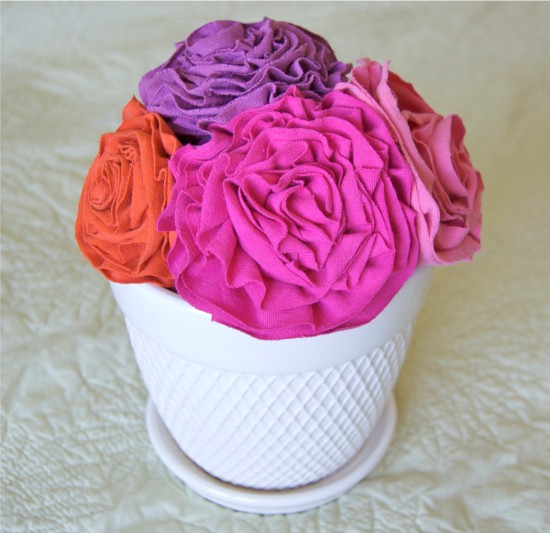 Cloth flowers