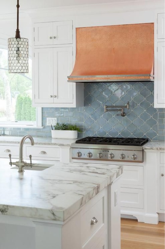 Tile apron