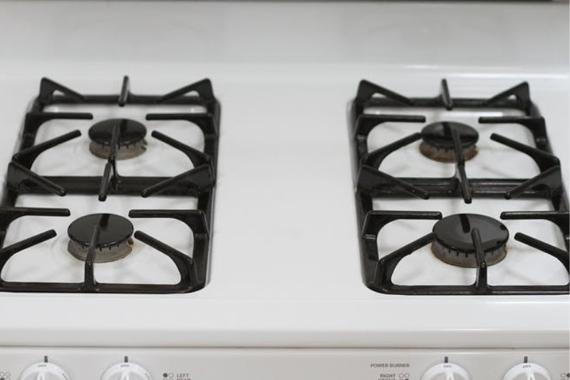 Cuisinière à gaz après nettoyage