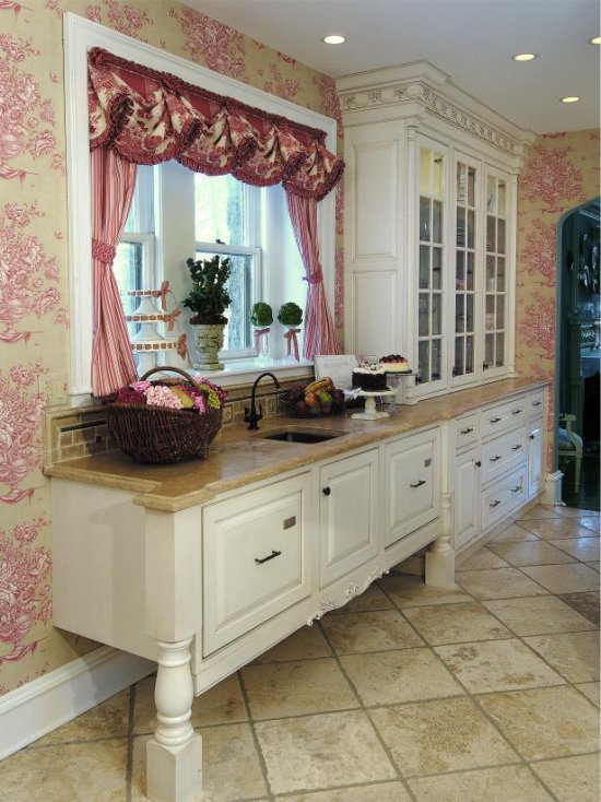 Provence-style wallpaper in the kitchen