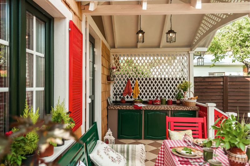 Terrasse avec cuisine d'été