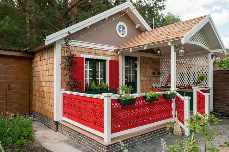 Terrace with summer kitchen