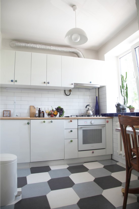 Minimalistic kitchen in Khrushchev