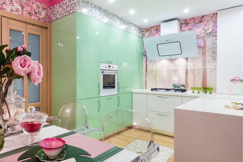 U-shaped kitchen