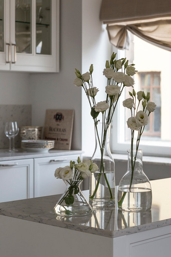 Interior of the kitchen-living room in Stalinka