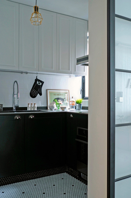 Small black and white kitchen