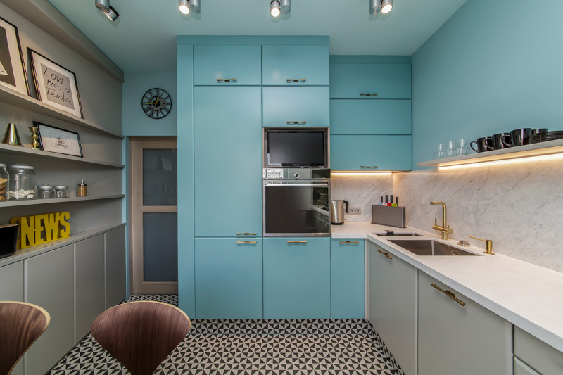 Built-in washing machine in the kitchen