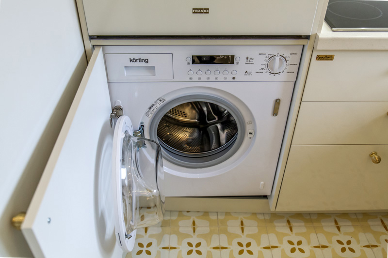 Built-in washing machine