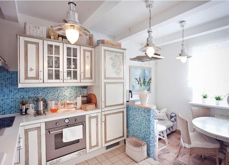 Mosaic dalam apron dapur di gaya Mediterranean