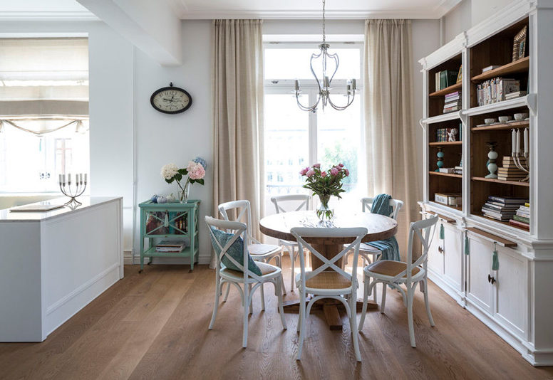 Kitchen-living room in Stalinka