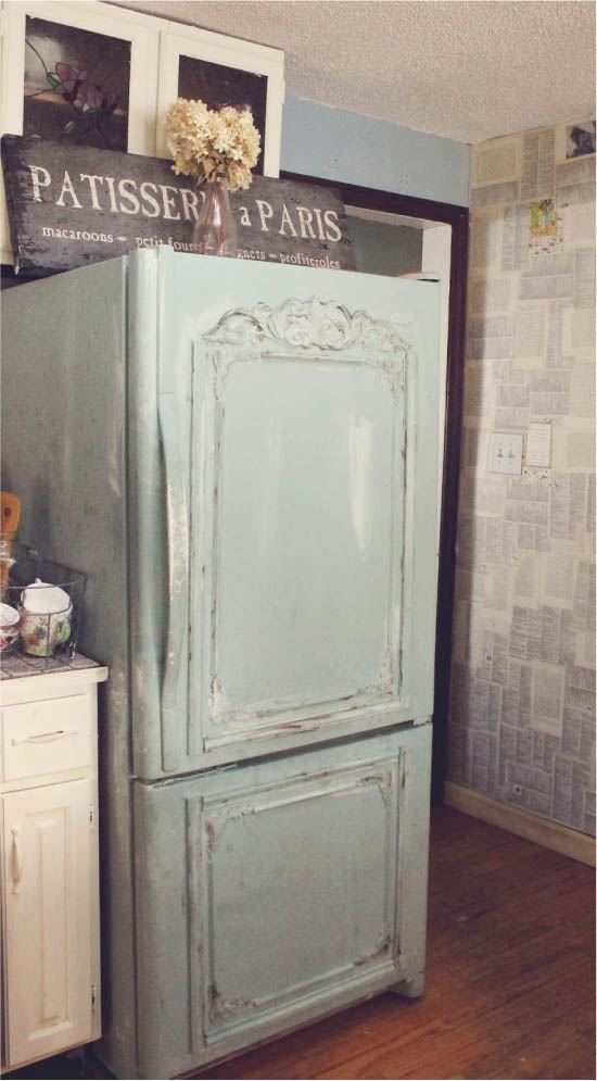 The idea of ​​reworking the old refrigerator