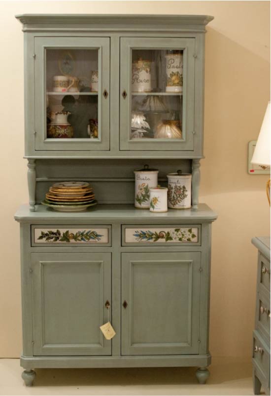 Decoupage kitchen furniture